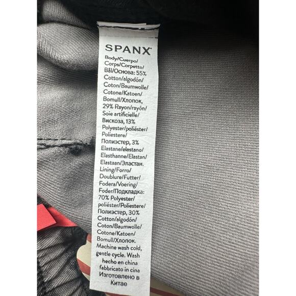 BNWT Spanx Stretch Twill Cargo Jogger Blackwash Camo Size Large - Picture 10 of 10